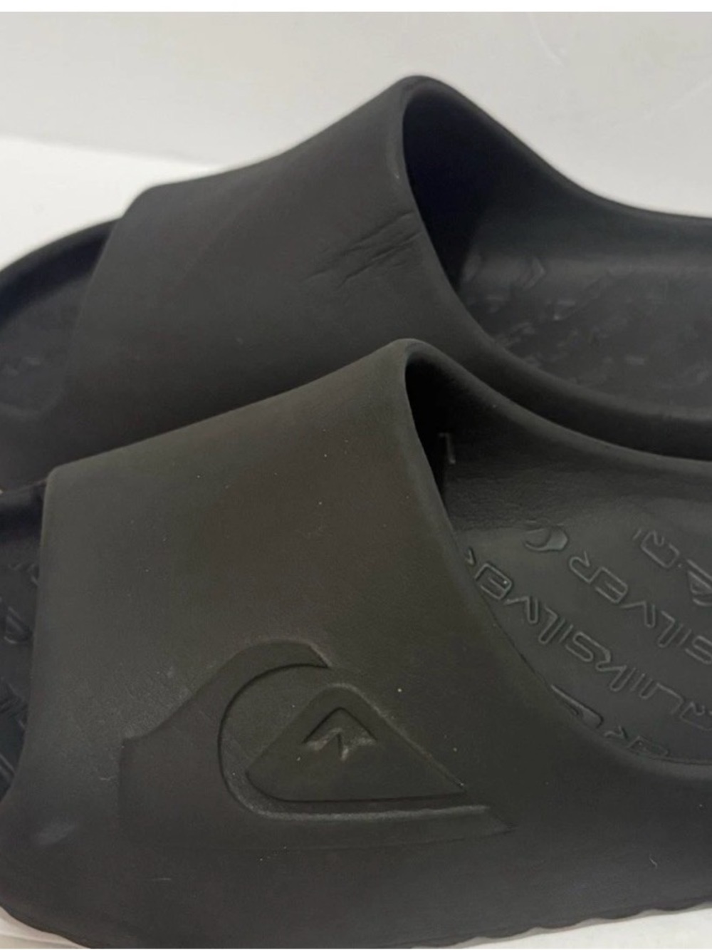 Quiksilver Matte Black Rubber Slide Sandals